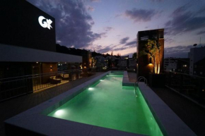 Ed. Porto Madero. Apartamento alto padrão próximo a Praia de Bombinhas!